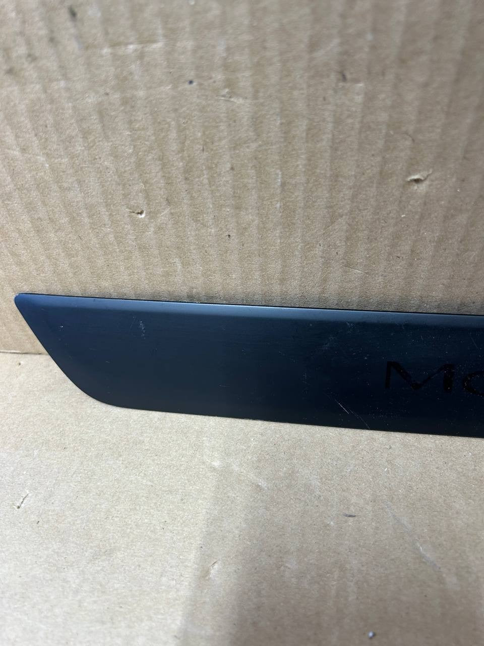 ✅2017-2023 Tesla Model 3 Front Righ Door Sill Scuff Plate Panel OEM 1504763-00-C