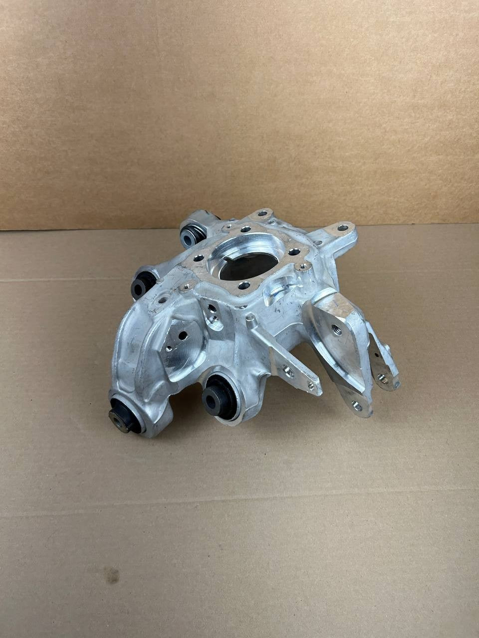 ✅Tesla Model S Plaid Knuckle Right Rear 2021 2022 2023 1420416-00-G OEM