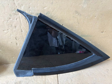 ✅20-24 Tesla Model Y Rear Driver Side Quarter QTR Window Glass Left 1673553-00-B