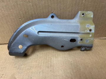 ✅ 17-23 Model 3 Front Driver Side Fender Mount Support Bracket Left 1092304-00-B