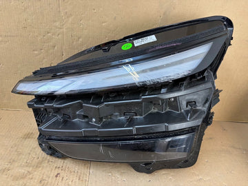 ✅25-26 Tesla Model Y Juniper Left Headlight 1918347-00-F /broken tab/scratched