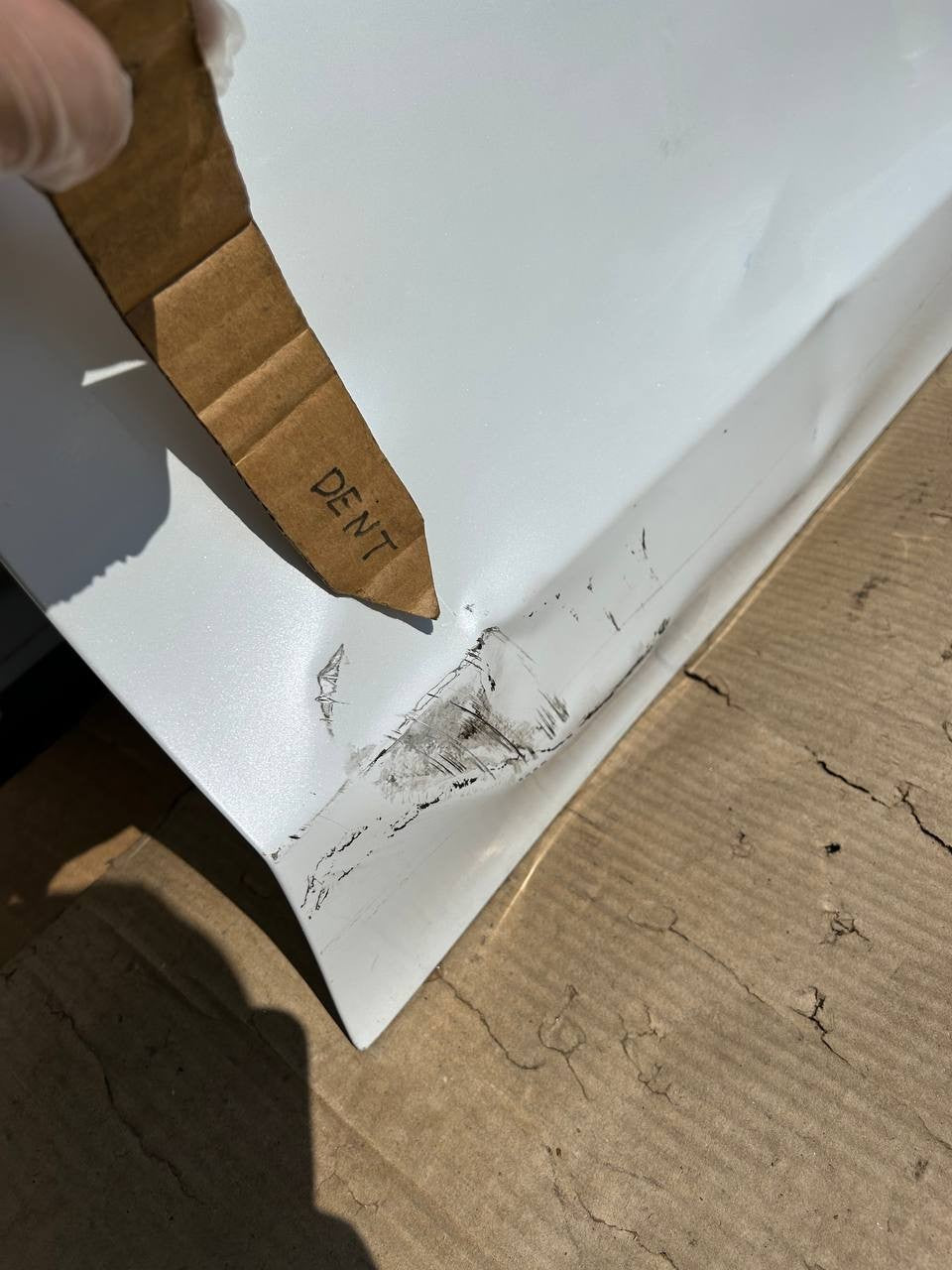 ✅ 2017-2023 Tesla Model 3 Front Right Door Shell White w/dent and scratch
