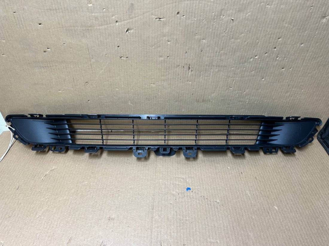 ✅ NEW! 2020-2024 Tesla Model Y Front Lower Bumper Grille Fascia 1493759-00-A