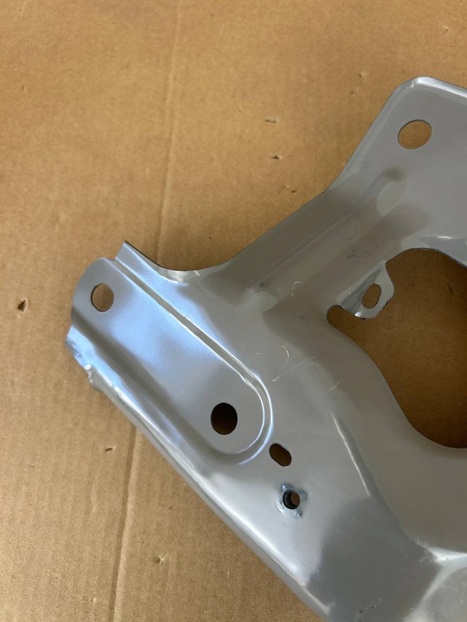 ✅ New! 20-24 Tesla Model Y Front Left Side Fender Support Bracket 1504589-S0-A