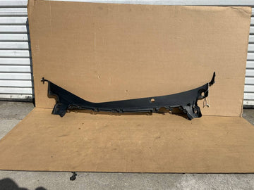 ✅17-23 Model 3 Front Windshield Wiper Cowl Screen Underhood Trim 1081676-00-G