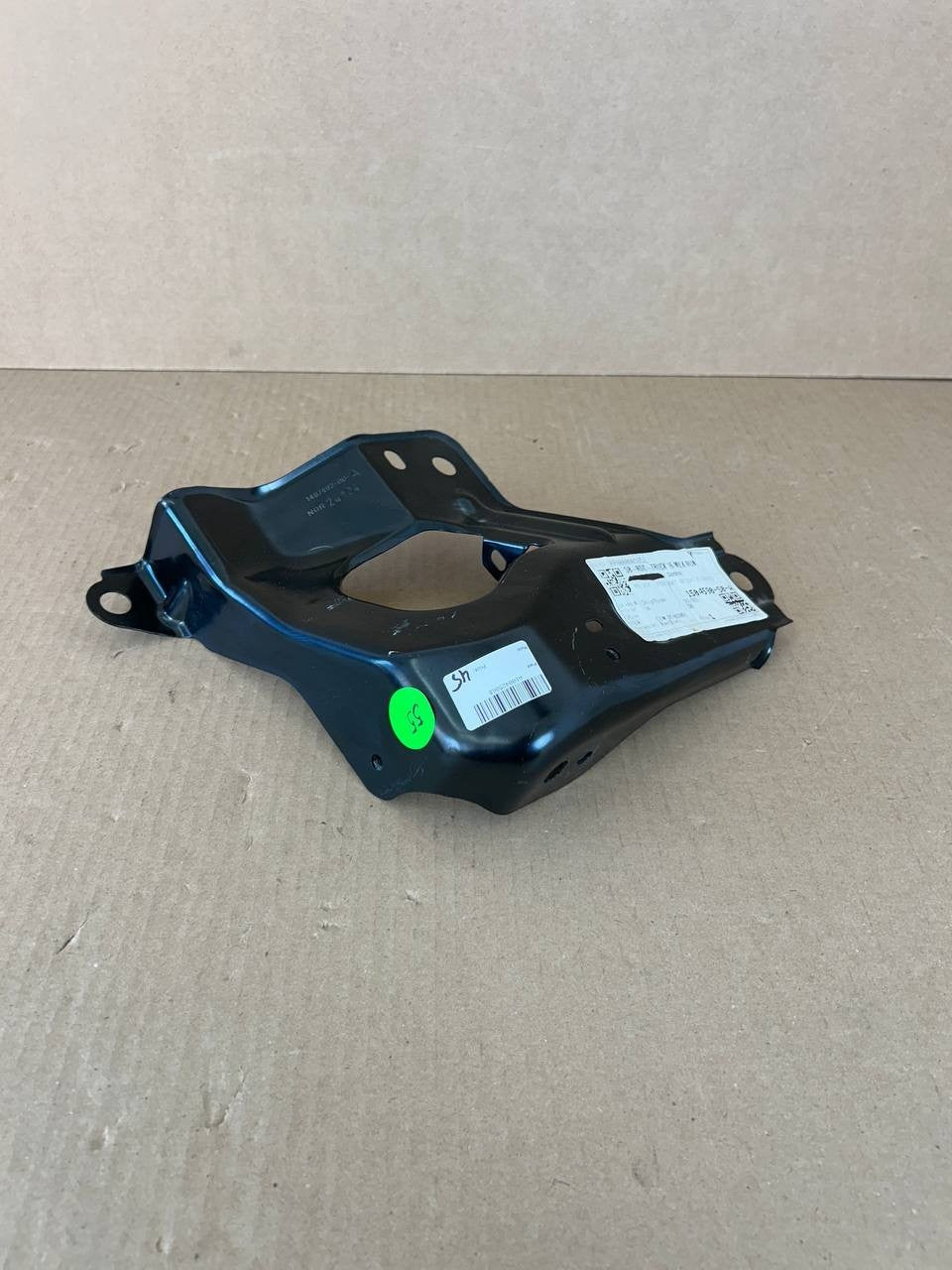 ✅NEW! 20- 23 Tesla Model Y Front Right Fender Mount Support Bracket 1487492-00-A
