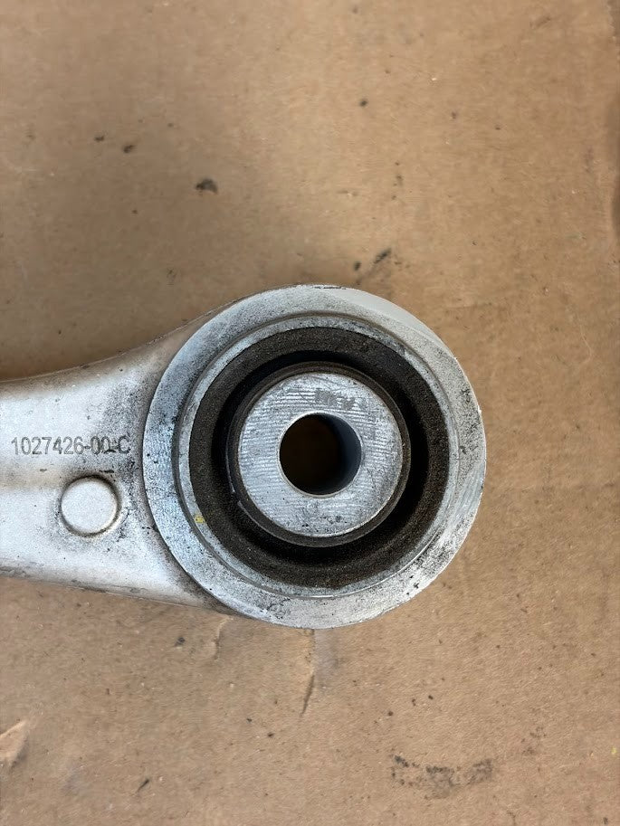 ✅ 16-20 Tesla Model S Rear Right Upper Control Arm Link Dual Motor 1027426-00-C