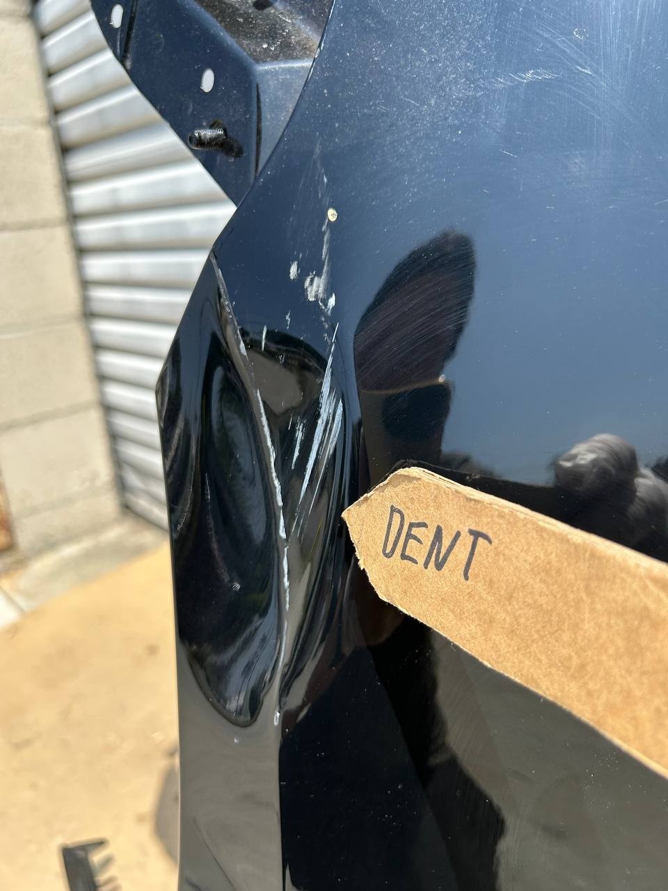 ✅ 2024-2025 Tesla Model 3 Front Left Side Fender Black w/dent and scratches