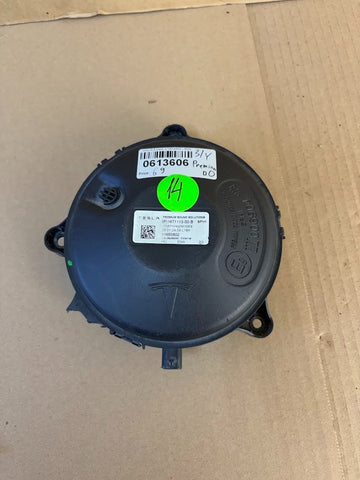 ✅ 22-25 Tesla Model 3 Premium Audio Speaker Super Horn 1671113-00-B /damaged