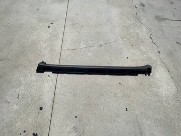 ✅ 16-20 Tesla Model X Left Rocker Panel Sill Cover Outer Molding 1034218-00-B