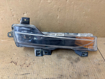 ✅17- 23 Tesla Model 3 Right 3 Pin Fog Light Lamp 1077392-00-F