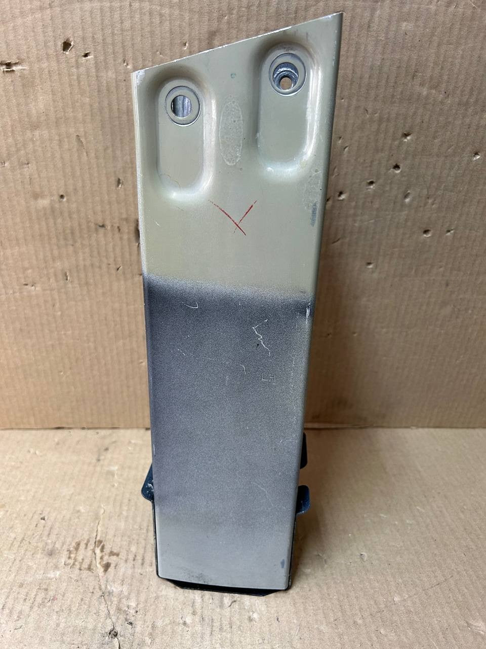 ✅ 20-23 OEM Tesla Model Y Front Left Reinforcement Frame Rail Extension