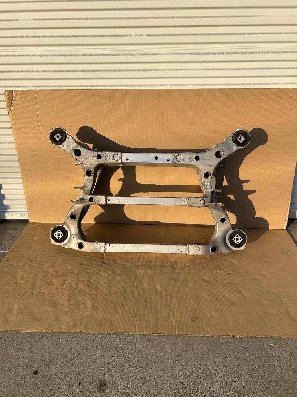 12-20 Model S Rear Suspension Subframe Cradle Crossmember Carrier 6007012-00-K