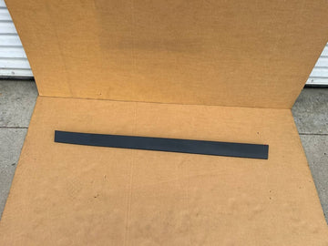 ✅NEW! 15-24 Tesla Model X Front Left Side Door Molding Trim 1035119-00-E/scratch