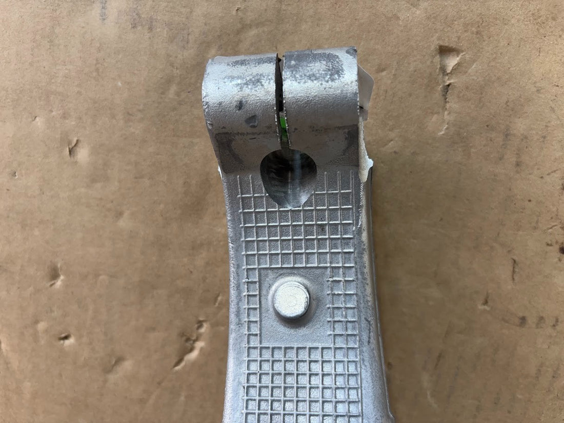 ✅20-24 Model Y Front Right Spindle Knuckle 1188316-00-F