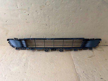 ✅2020-2024 Tesla Model Y Front Bumper Lower Center Grille 1493759-00-A /cracked