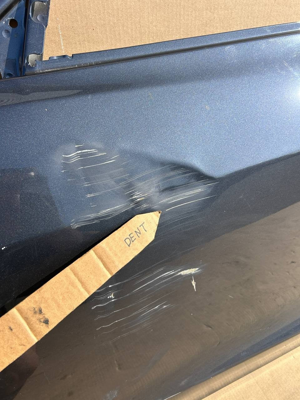 ✅2017-2023 Tesla Model 3 Front Left Driver Side Door Shell Panel 1090613 w/dent