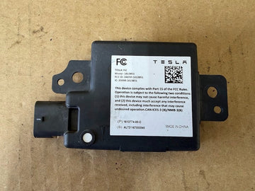 ✅ 2021+ Tesla Model S/X Front Rear Body Control Module Unit OEM 1613774-00-C