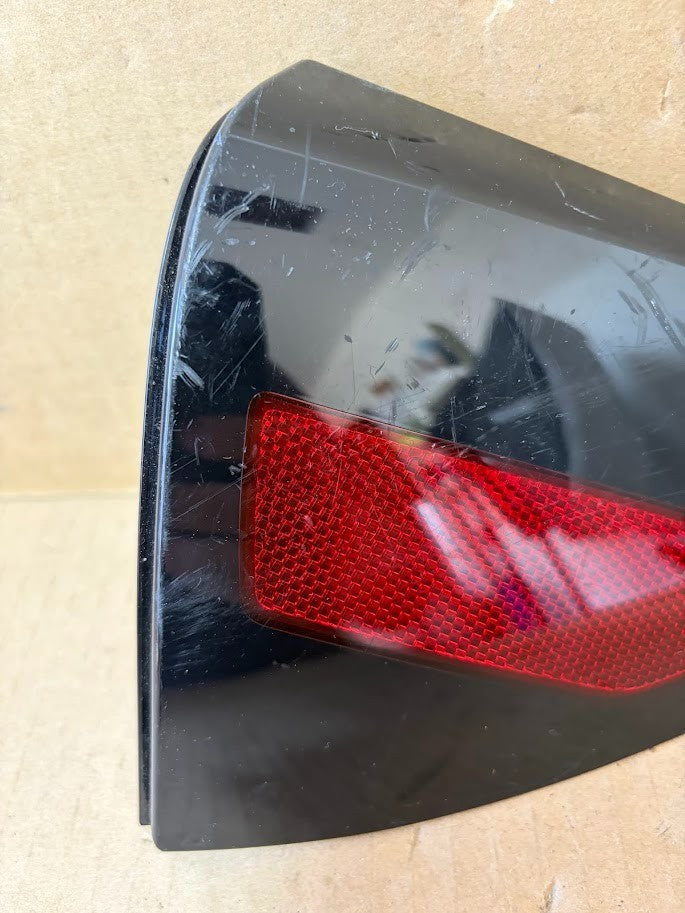 ✅ 2025-2026 Tesla Model Y Rear Right Quarter Panel Reflector RH 2029541-00-B