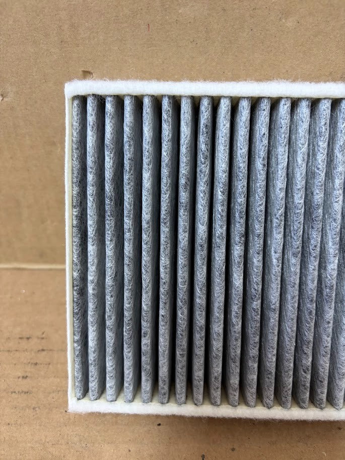 ✅ NEW! 17-24 Tesla Model 3 /Y Carbon Air Filter 1107681-00-C