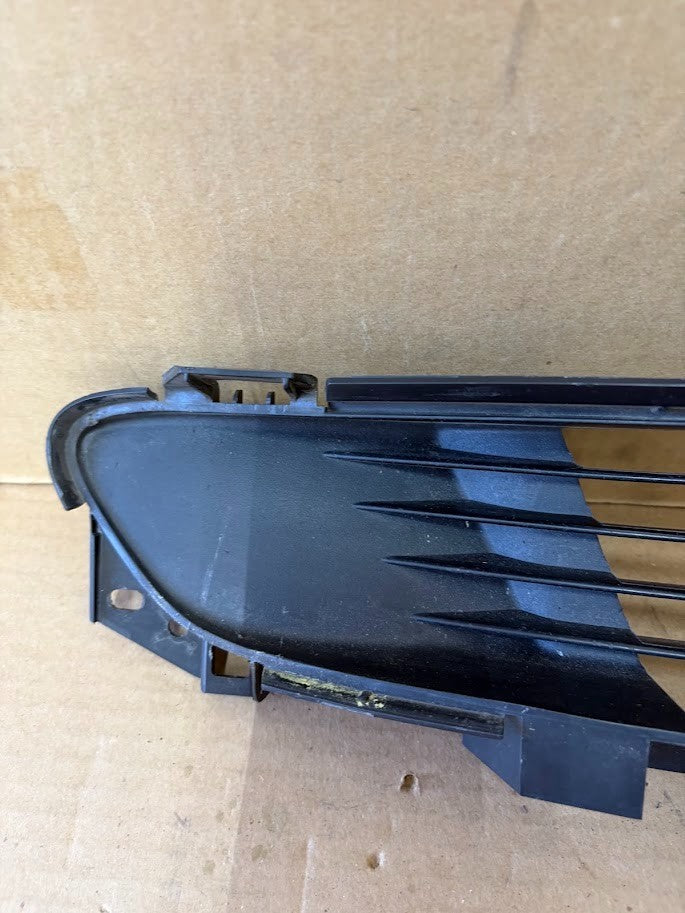 ✅2017-2023 Tesla Model 3 Front Bumper Lower Grille 1085927-00-C