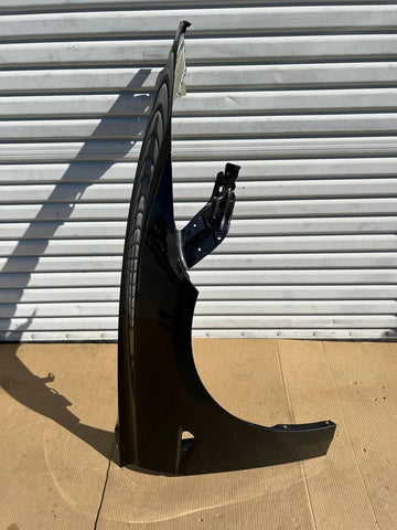 ✅ 2024-2025 Tesla Model 3 Front Right Side Fender Gray w/scratches