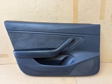 ✅17-23 Tesla Model 3 Front Left Door Panel Trim 1477301-91-C /scratched