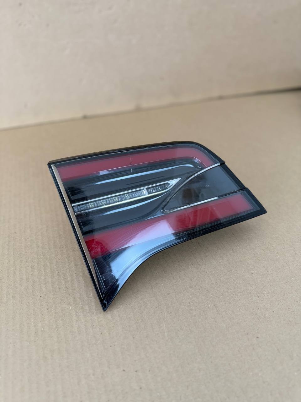 ✅ 2016 - 2021 Tesla Model X Left Inner Tail Light 1034336-00-B OEM