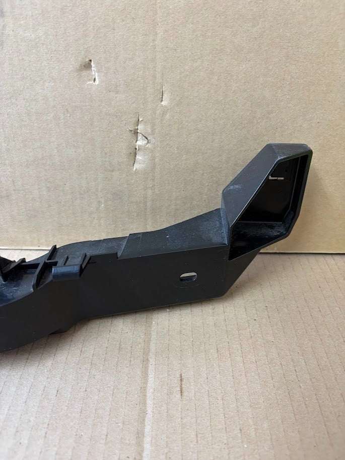 ✅2020-2024 Rear Bumper Center Mount Support Bracket For Tesla Y 1494045-00-E