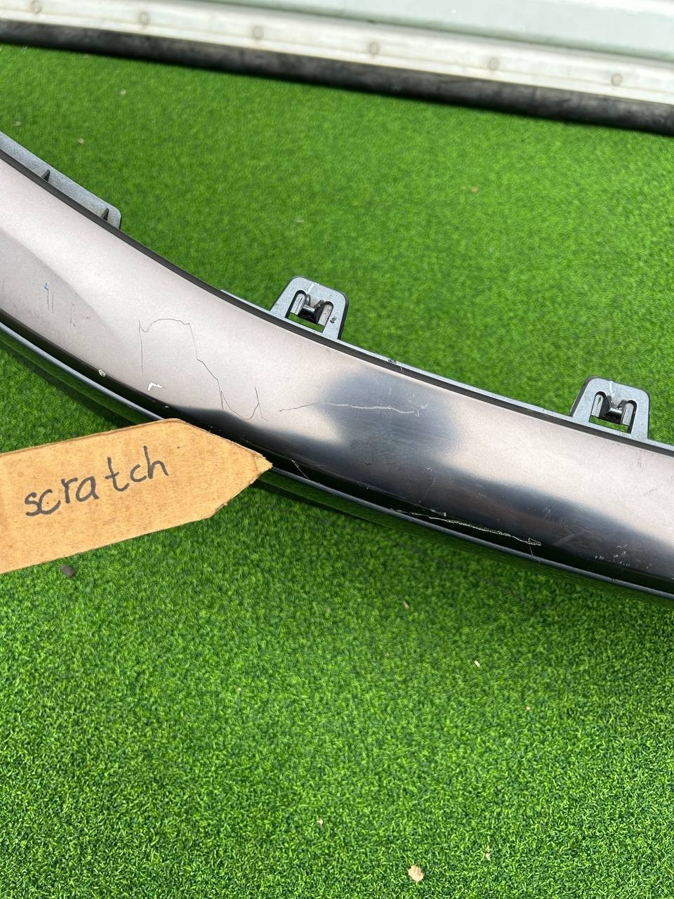 ✅2021-2023 Lucid Air Front Upper Bumper OEM P11-E212-XX w/scratches