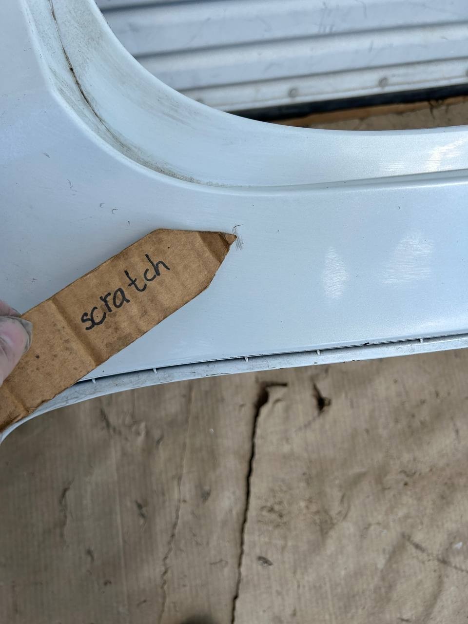 ✅ 22-23 Tesla  Model Y Rear Bumper Cover w/ Sensor Holes1540120-01-A w/scratches