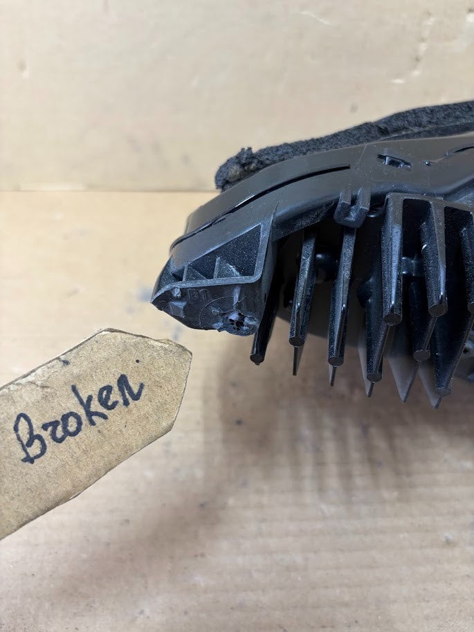 ✅24-26 Tesla Model 3 Highland Left Headlight 1694086-00-H OEM /2 broken tabs