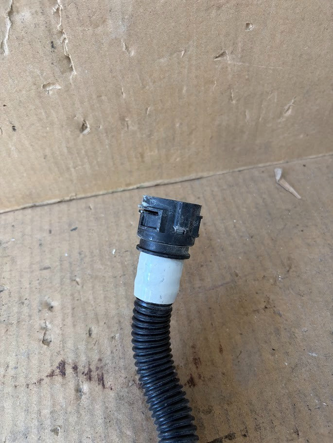 ✅17-21 Tesla Model 3 / Y Cooling System Inverter Hoses 1077594-00-F OEM