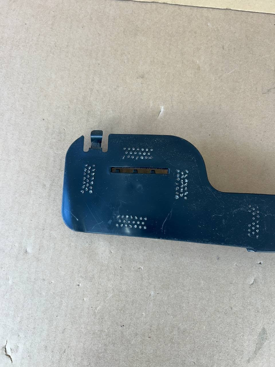 ✅ Tesla Model Y Fog Light Bracket RH 1493748-00-A OEM