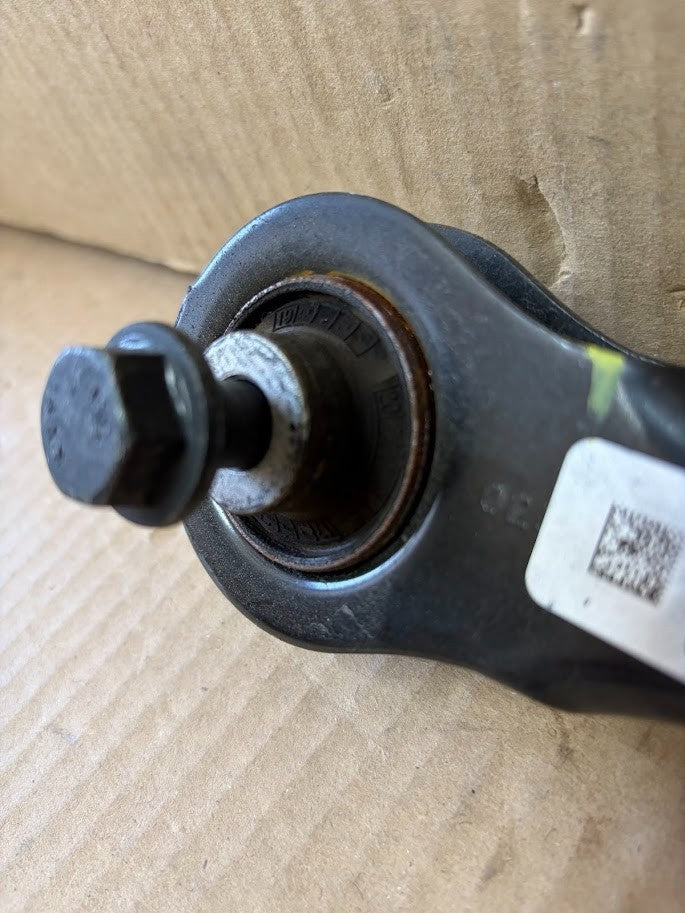✅17-23 Tesla Model 3/Y Rear Left/Right Upper Control Arm Fore Link 1044427-00-C