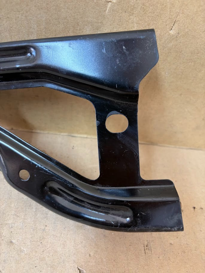 ✅ NEW! 25-26 Tesla Model Y Juniper Front Left Lower Support Bracket 2095523-00-A