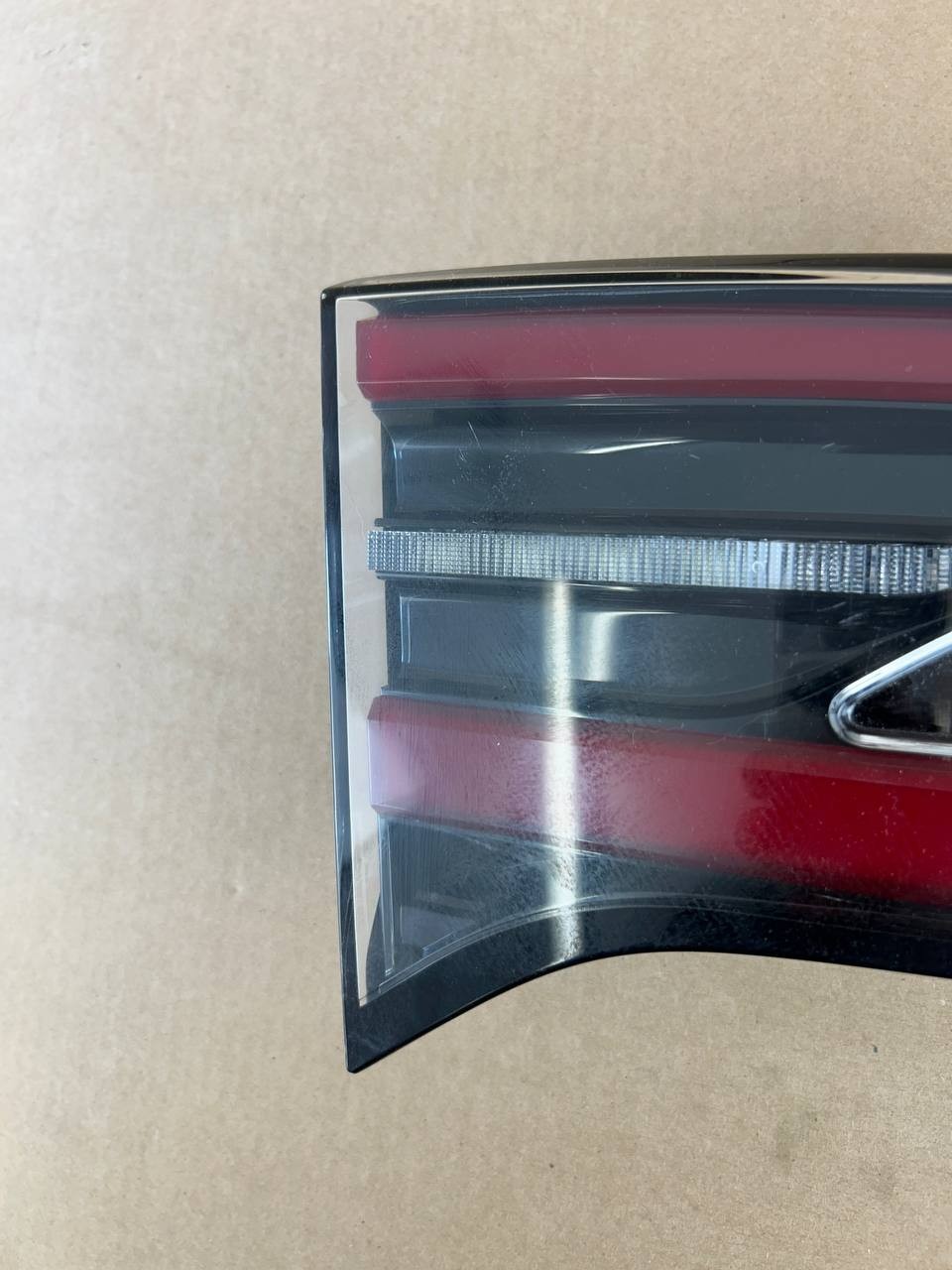 ✅ 2021-2025 Tesla Model X Rear Left Hand Tail Light 1565492-00-C OEM