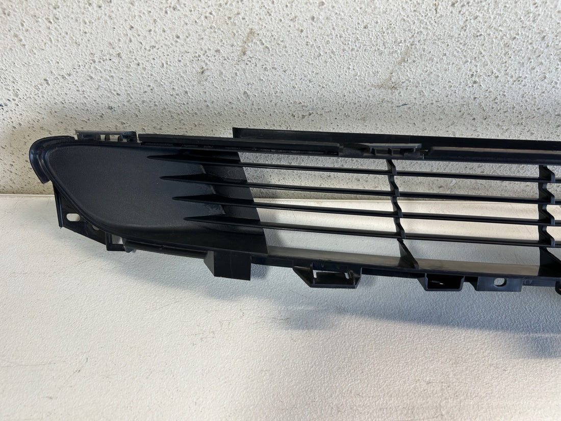 ✅ 2017-2022 TESLA MODEL 3 OEM FRONT BUMPER LOWER GRILLE - 1085927-00-C
