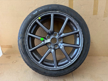 ✅17-20 Tesla Model 3 18" Aero Wheel Rim + Tire 1044221-00-C/scratched