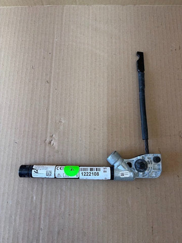 ✅2017-2024 Tesla Model 3 / Y Front Right Seat Belt Pretensioner OEM 1090324-01-C