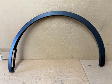 ✅20-24 Tesla Model Y Front Left Fender Garnish Trim 1494185-00-C /scratched