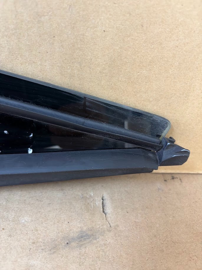 ✅2024-2026 Tesla Cybertruck Front Left Corner Quarter Window Glass 1818074-00-A