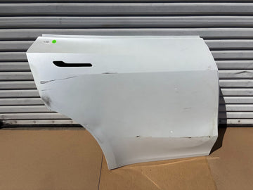 ✅2020-2023 Tesla Model Y Rear Right Door Shell Skin White OEM w/dent
