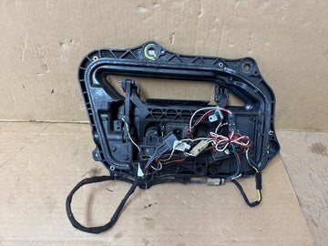 ✅12-16 Tesla Model S Left Front Door Handle 1007373-00-L /for parts