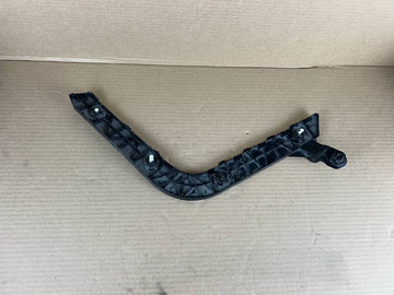✅ 20-23 Tesla Y Rear Left Side Bumper Retainer Bracket Black 1494043-00-A