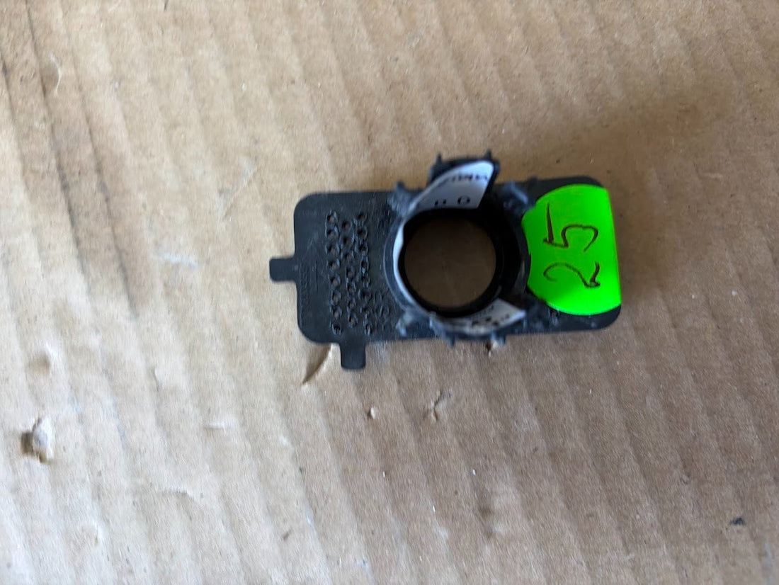 ✅ Rivian Park Assist Sensor Retainer Black PT00003381