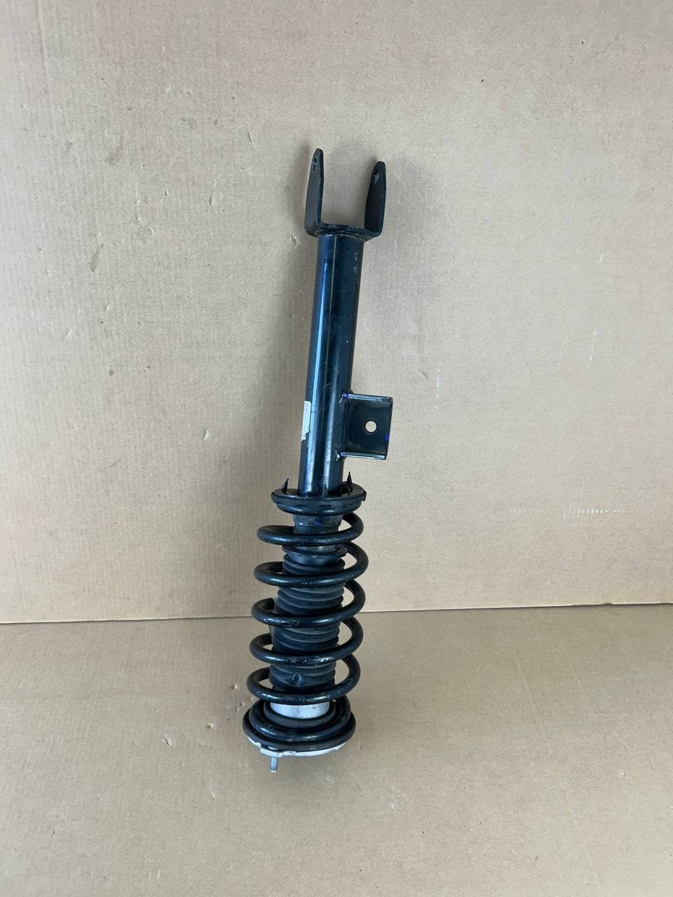 ✅17-23 Model 3 Front Right Shock Strut Absorber 1044369-00-G