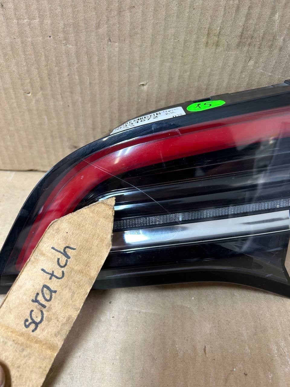 ✅ 20-24 Model Y Rear Right Inner Taillight Tail Lamp 4-Pin 1502089-00-B /scratch