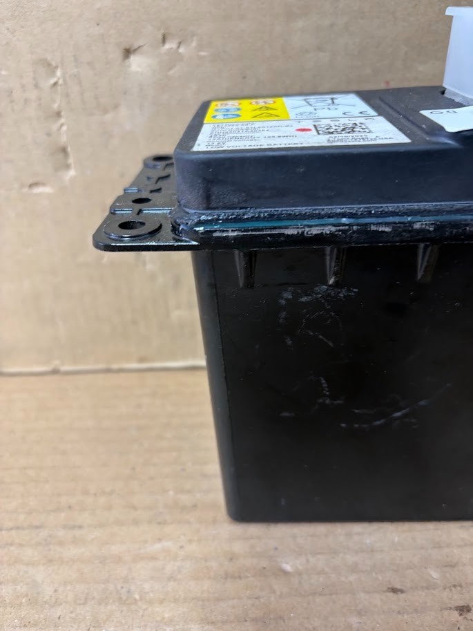 ✅ Tesla Model 3/Y/S/X Battery 12.8V 1875662-00-E