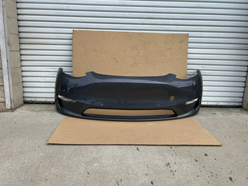 ✅OEM Tesla Model Y Front Bumper Cover  Gray 1493745-00-A 2020 - 2023 w/crack